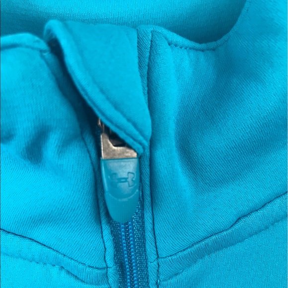 Under Armour - Picture 6 of 10